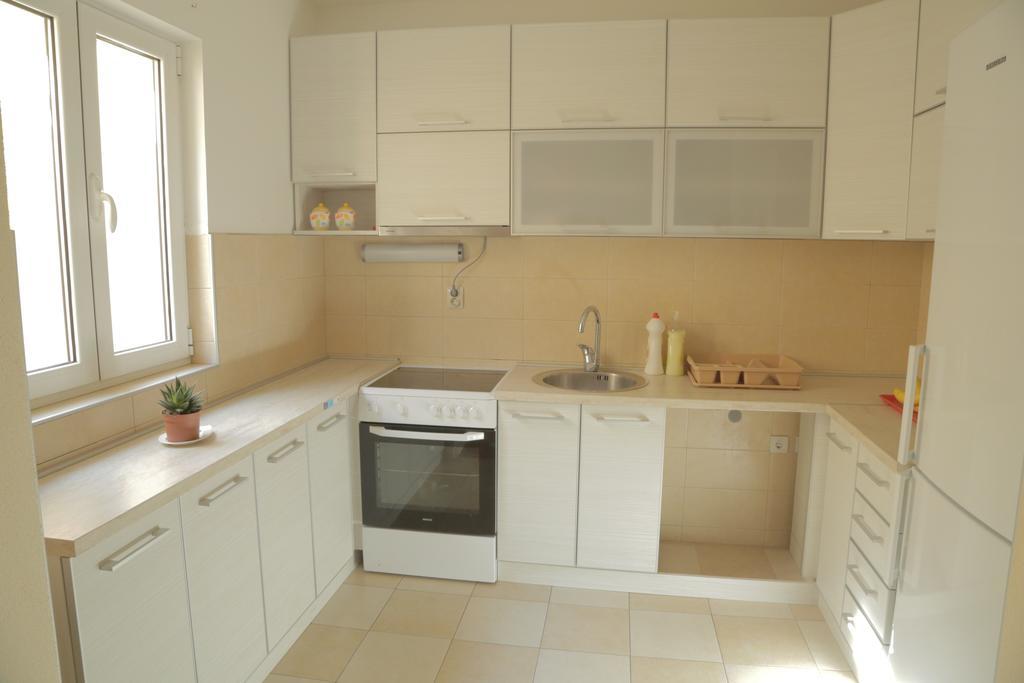 Lilian Apartments Budva Szoba fotó